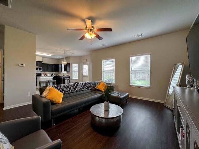 Foto del edificio - 2 Eagle Lake Ct