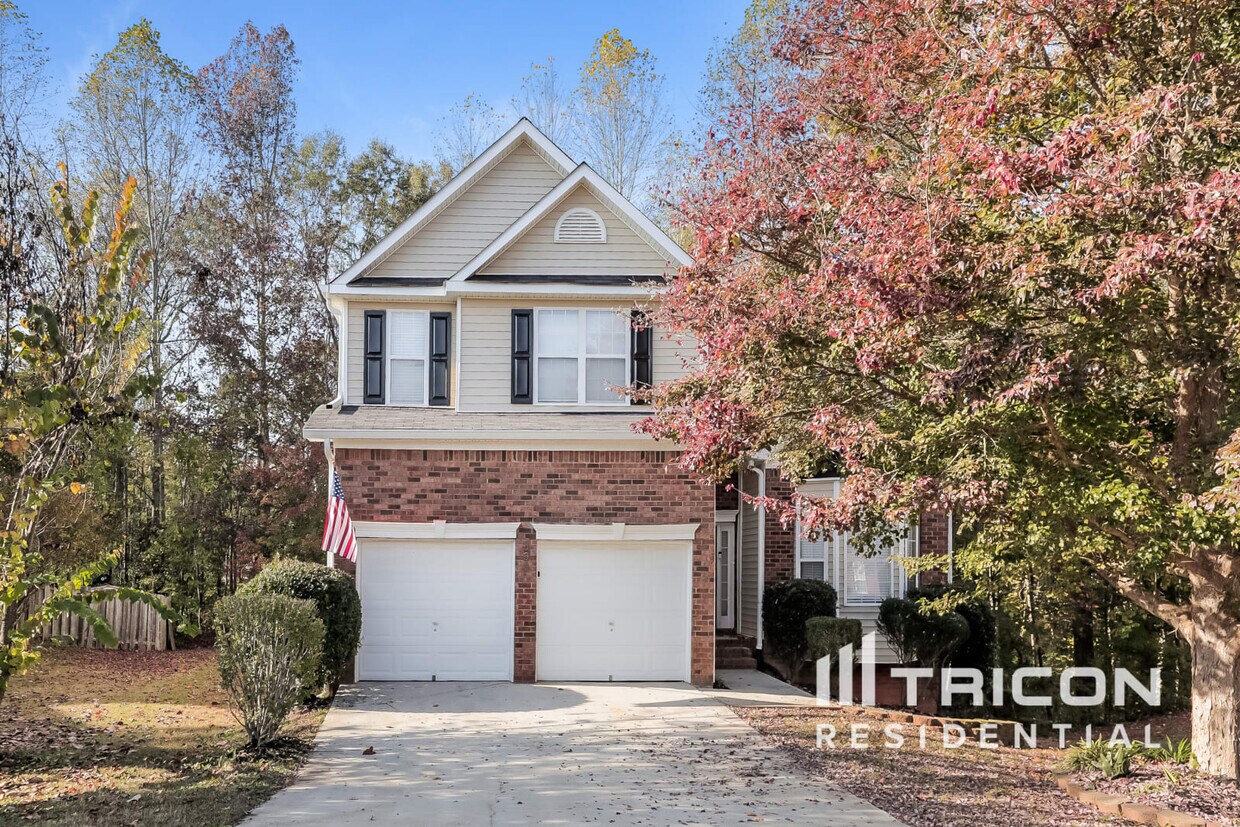 Primary Photo - 393 Jasmine Drive Locust Grove GA