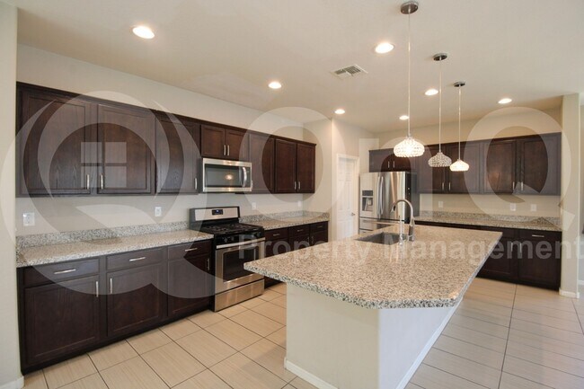 Foto del edificio - 26130 N 121st Ave