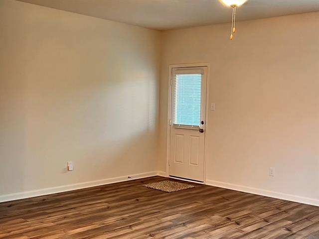 Foto del edificio - 316 Marsh Ln