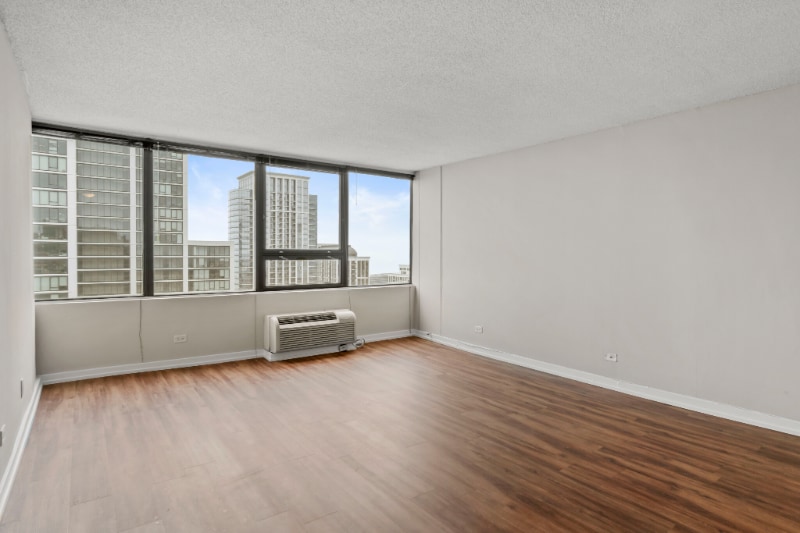 Photo - 1224 S Michigan Ave