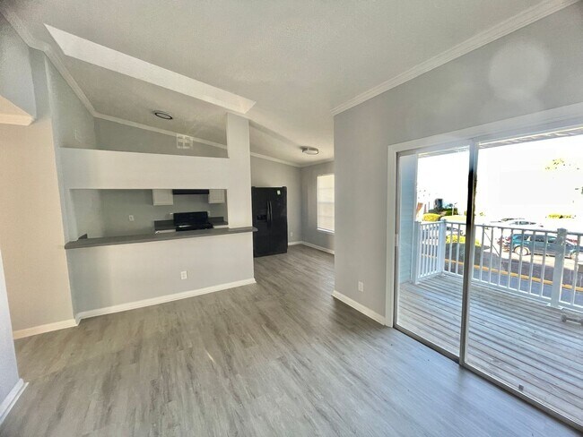 Foto del edificio - Sunny and Bright Virginia Beach Apartment