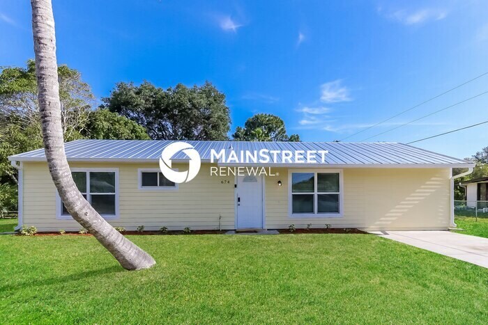 Primary Photo - 3 Bedroom Pet-Friendly Home in Vero Beach, FL with Main Street Renewal