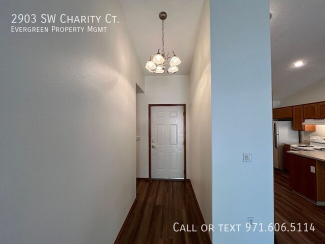 Foto del edificio - 2903 SW Charity Ct