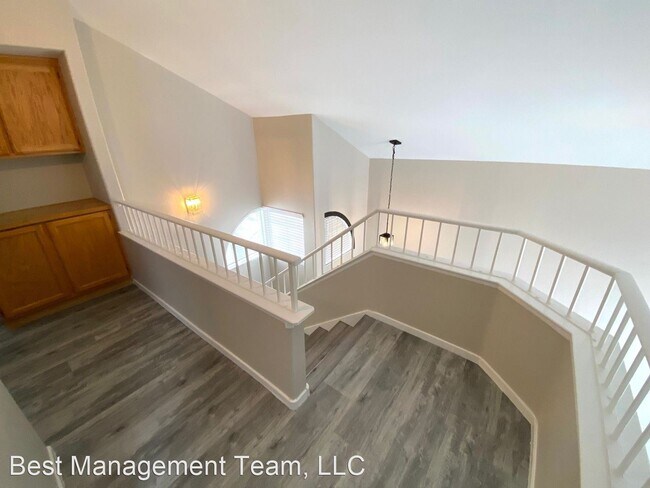 Foto del edificio - 3 br, 2.5 bath House - 1837 Klamath Falls Way