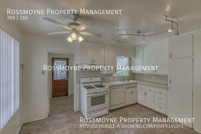 Foto del edificio - 3 Bed 1 Bath Front House in Glendale