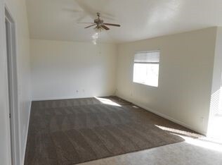 Foto del edificio - 251 W Peppermint Cir