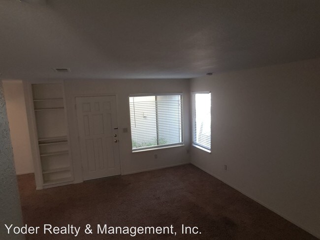Building Photo - 1616 Montclair Dr