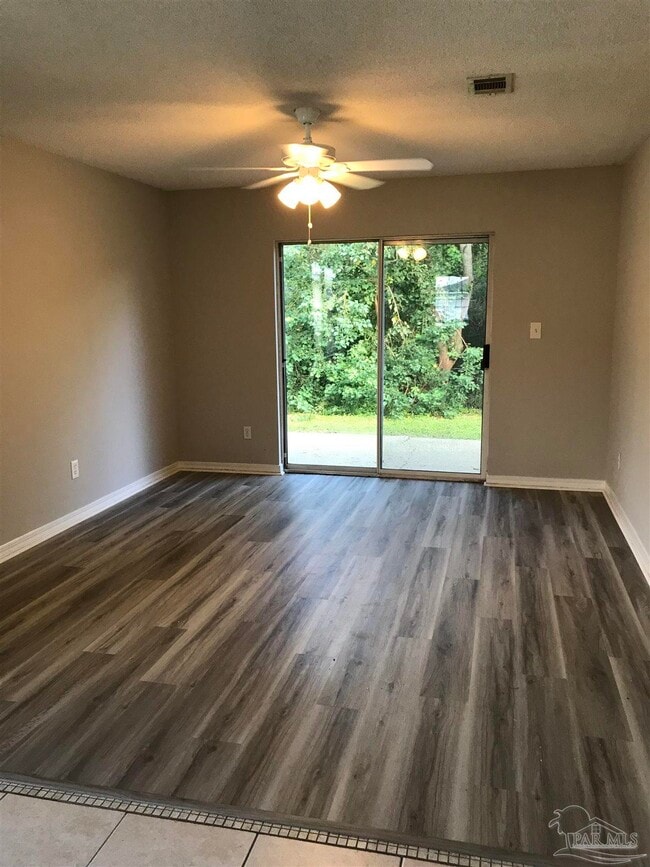 Building Photo - 1065 Antigua Cir