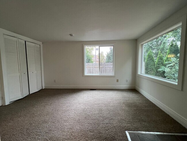 Foto del edificio - Cute newly remodeled 2 bed 1 bath home on ...