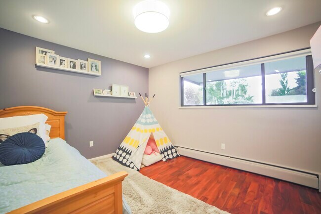 Foto del edificio - 5757 E 1st Ave
