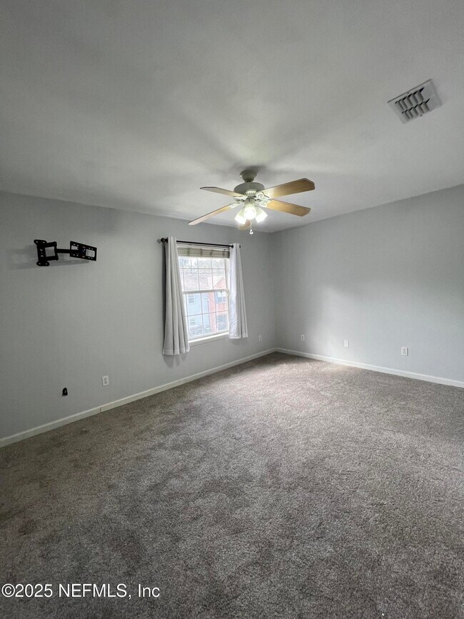Foto del edificio - 3057 Camelliawood Cir E