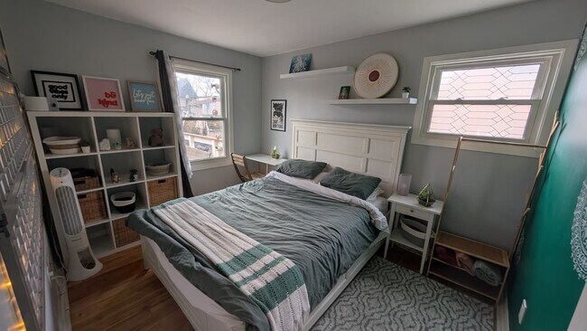 Photo du bâtiment - 5376 Houck Dr