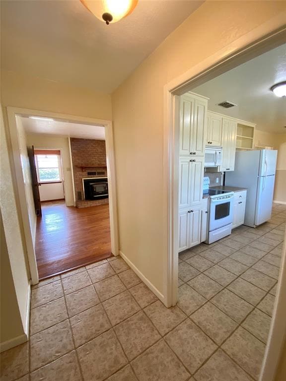 Building Photo - 717 TX-138