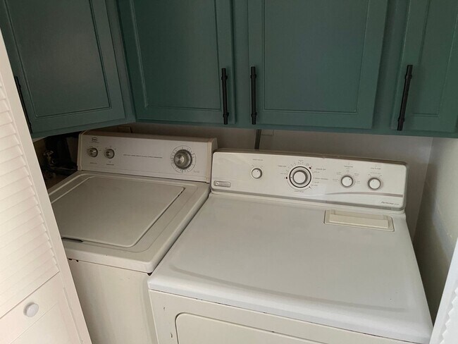 Foto del edificio - 3BR Cottage in Historic District