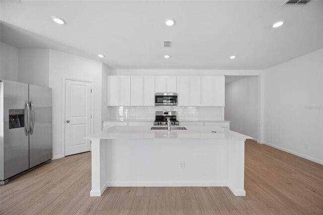 Foto del edificio - 5087 Loggia Ln