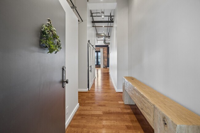 Foto del edificio - 915 Franklin St