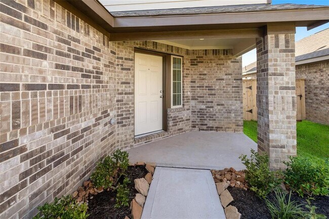 Building Photo - 26706 Lantana Cyn Dr