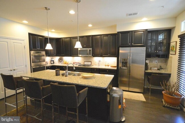 Foto del edificio - 8017 Greenbelt Station Pkwy