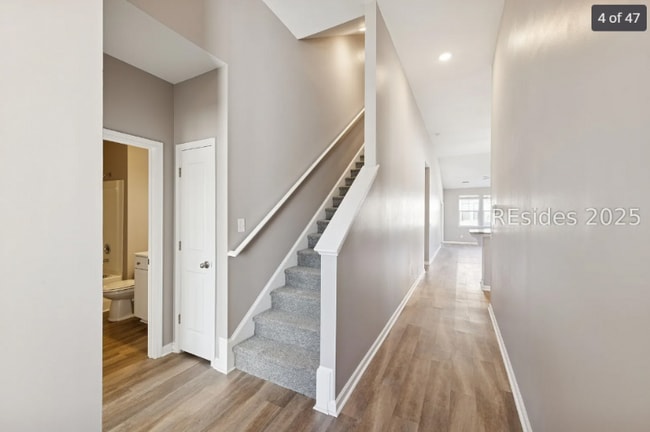 Foto del edificio - 320 Corn Ml Wy