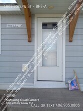 Building Photo - 1805 Joslyn St