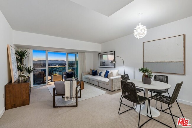 Foto del edificio - 13700 Marina Pointe Dr