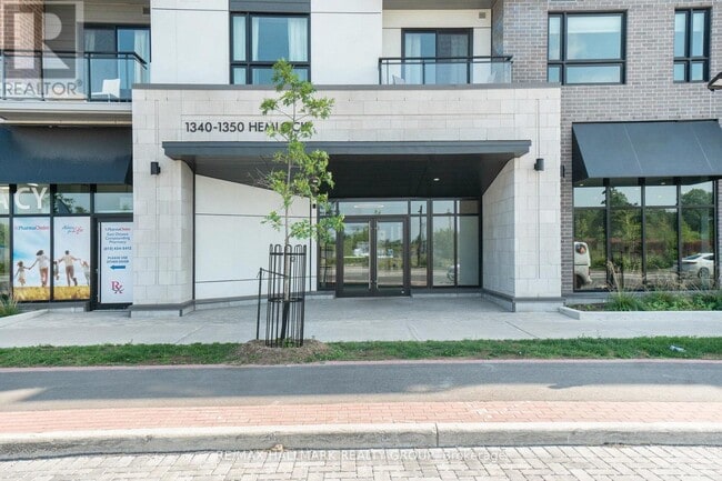 Building Photo - 1350-1350 Hemlock Rd
