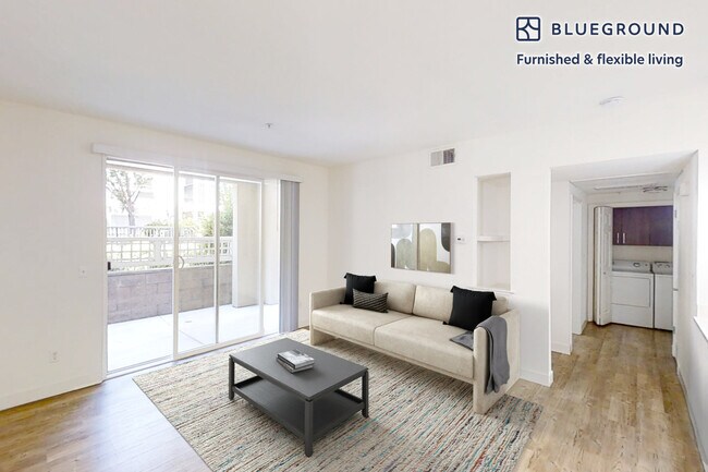 Foto del edificio - 1257 Lakeside Dr