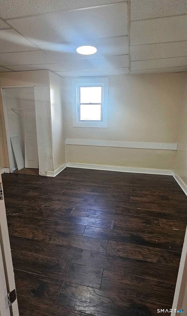 Building Photo - 1495 Pembroke St