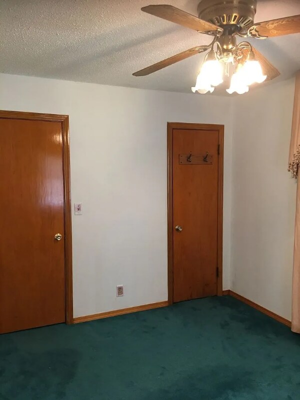 Foto del edificio - 1101 E Lindsey St