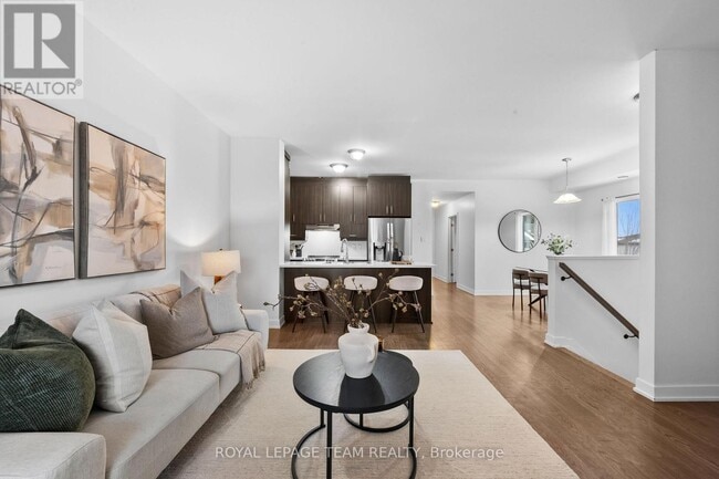 Building Photo - 251 Capri Ave