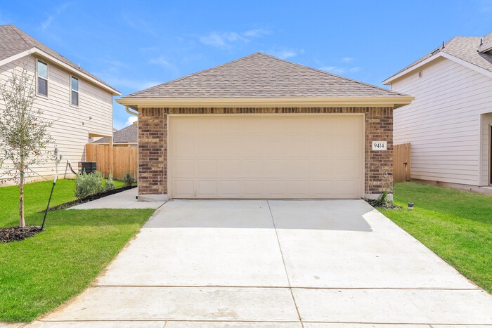 Foto principal - Somerset Trails - 9414 Dogwood Hill, San A...