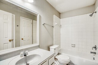 Building Photo - 9342 Bowmore Ct