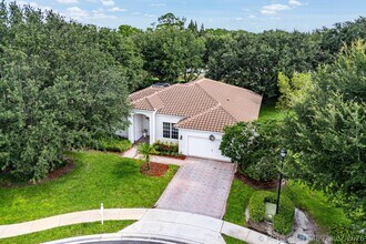 Building Photo - 4378 Danielson Dr