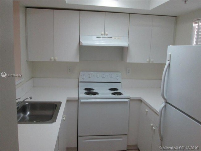 Building Photo - 11000 SW 200th St