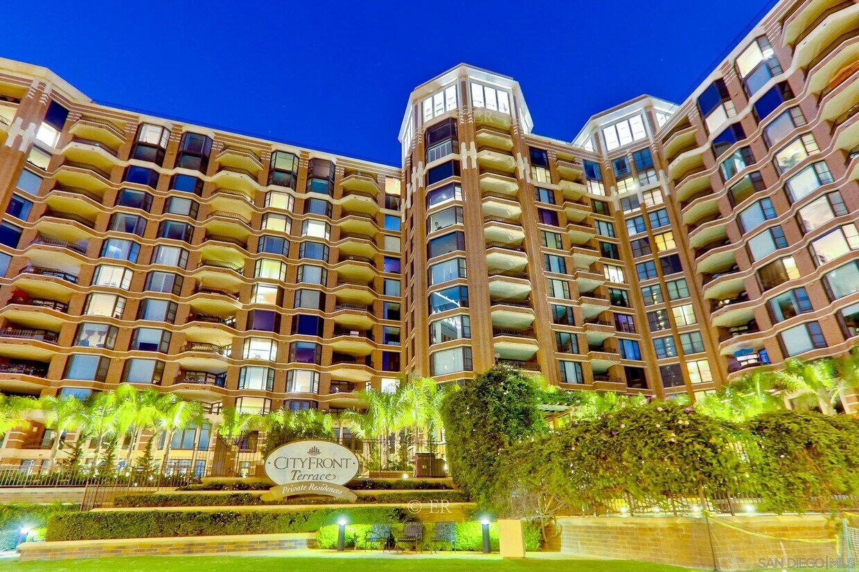 500 W Harbor Dr Unit 136, San Diego, CA 92101 Condo for Rent in San