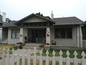 Building Photo - 166 E 300 S