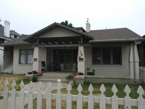 Building Photo - 166 E 300 S