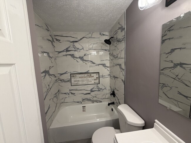 Foto del edificio - 3513 Le Bron Rd