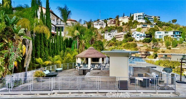 Foto del edificio - 8827 Evanview Dr