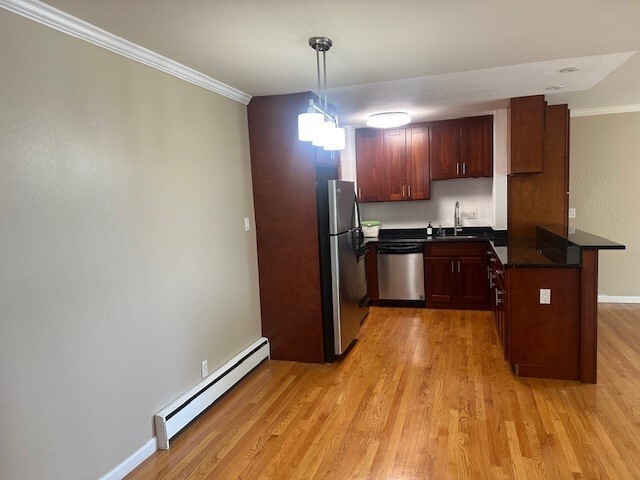 Building Photo - Spacious 2BR with garage