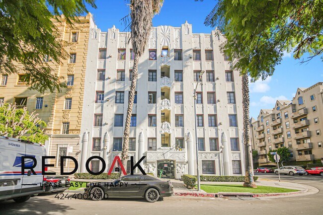 Foto del edificio - 854 S Oxford Ave