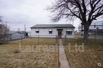 Building Photo - 178 S Grove St