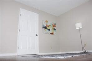 Building Photo - 2410 Royal Acres Dr