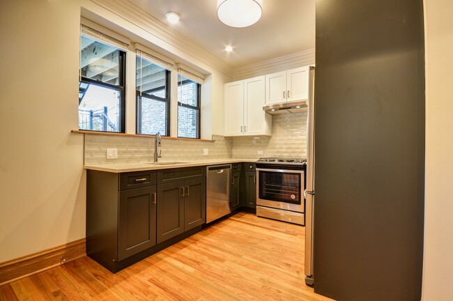 Building Photo - 3715 N Fremont St