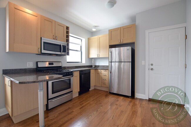 Foto del edificio - 7530 N Seeley Ave