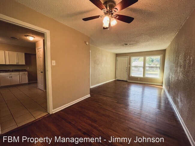 Building Photo - 3 br, 1 bath House - 1413 Lewis Dr
