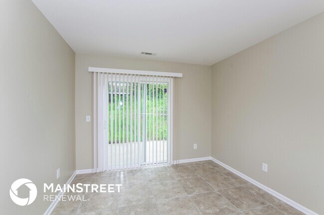 Foto del edificio - 2439 Sunset Oaks Dr