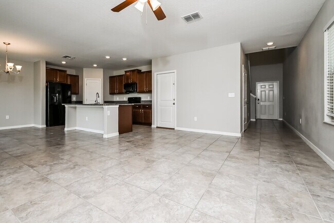 Building Photo - 7106 Salt River Ave