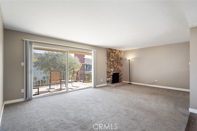 Foto del edificio - 22945 Nadine Cir